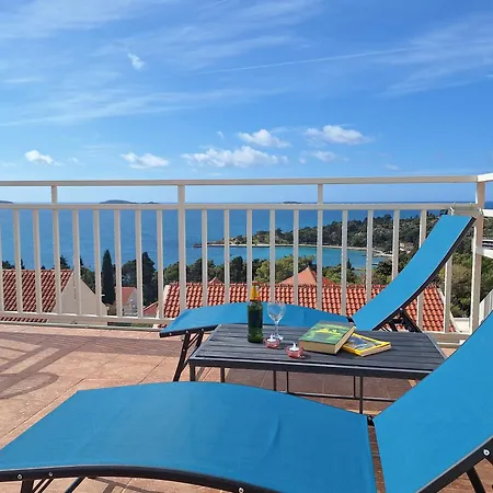 Apartamento Pin Mlini